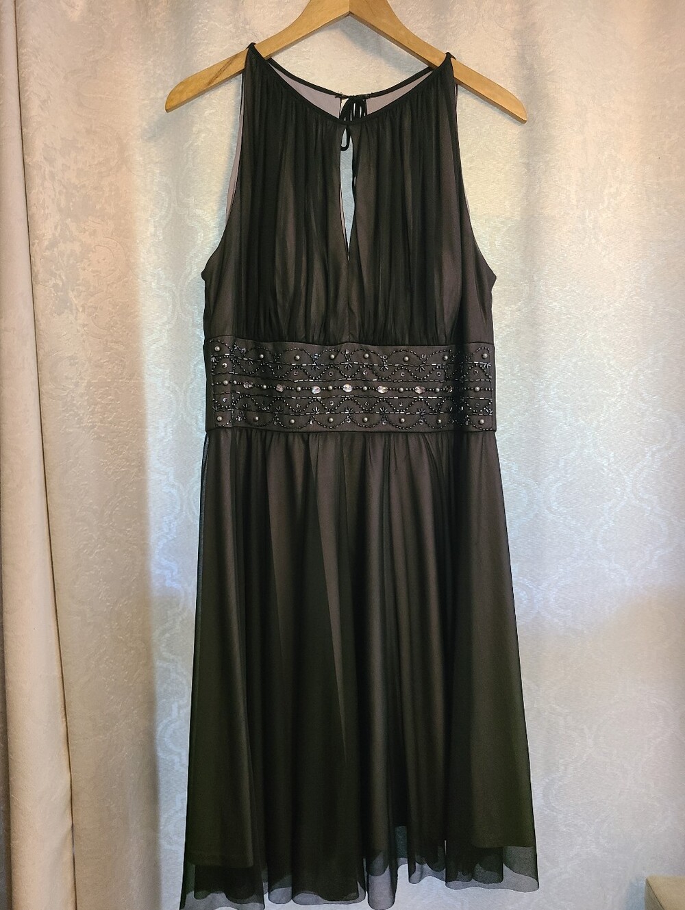 Black Backless Evening Dress with Beaded Waist